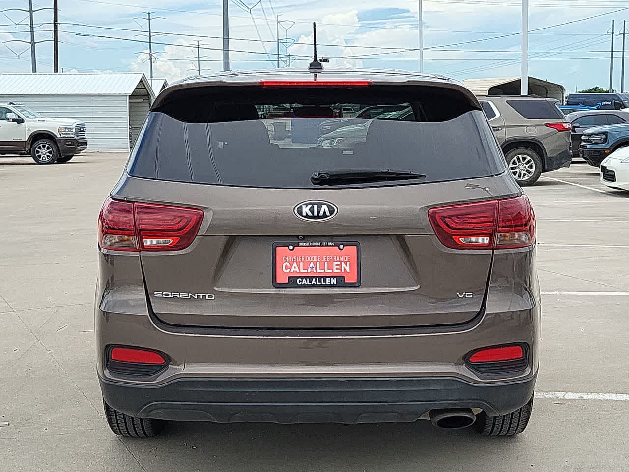 2020 Kia Sorento LX V6 13