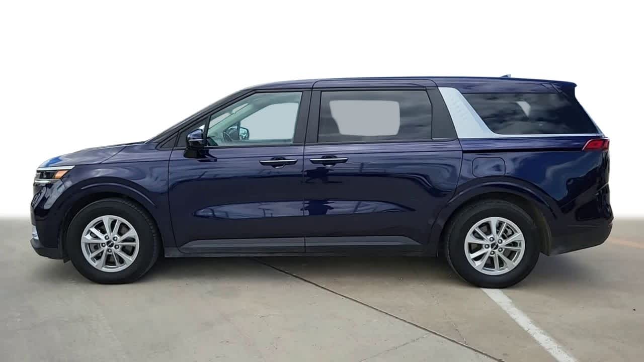 2024 Kia Carnival LX 5