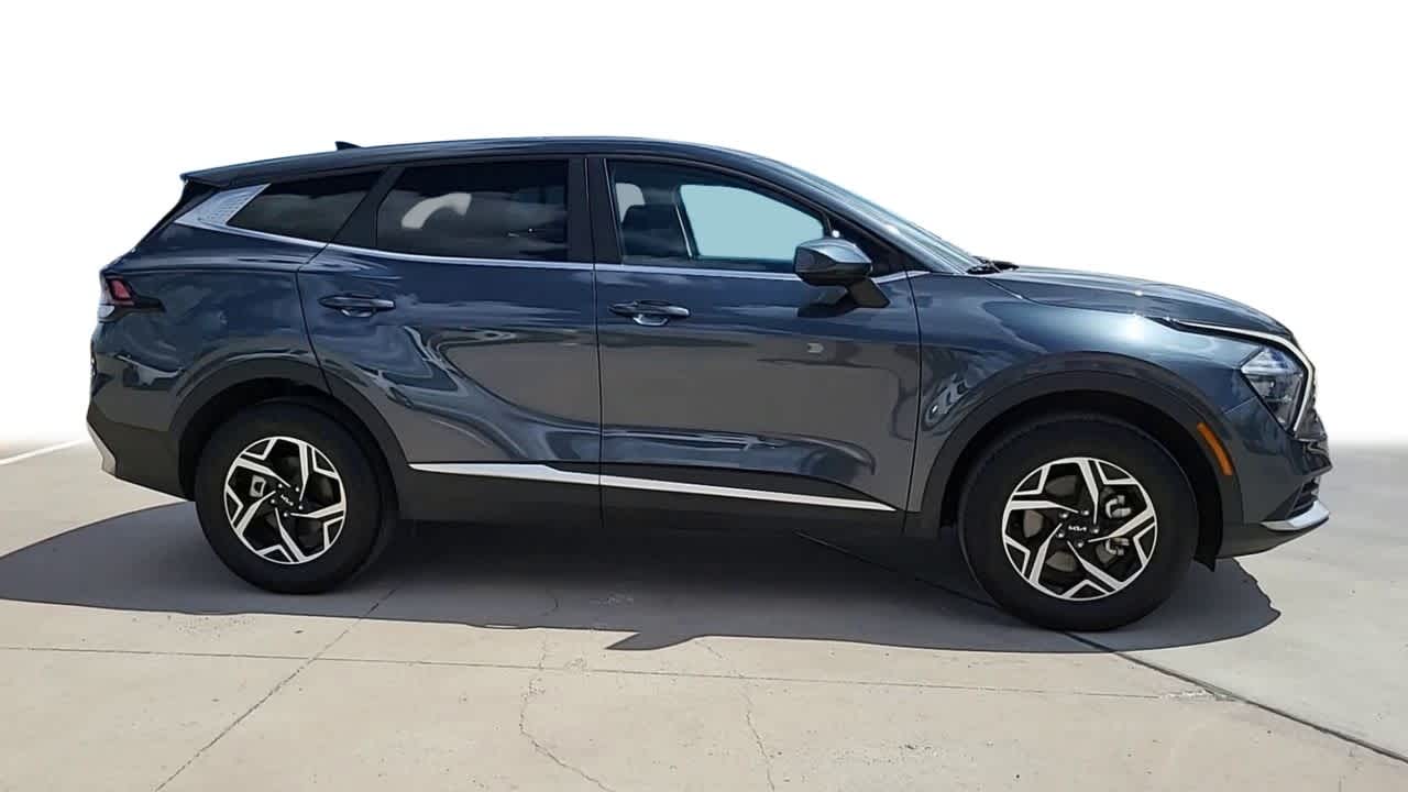 2023 Kia Sportage LX 9