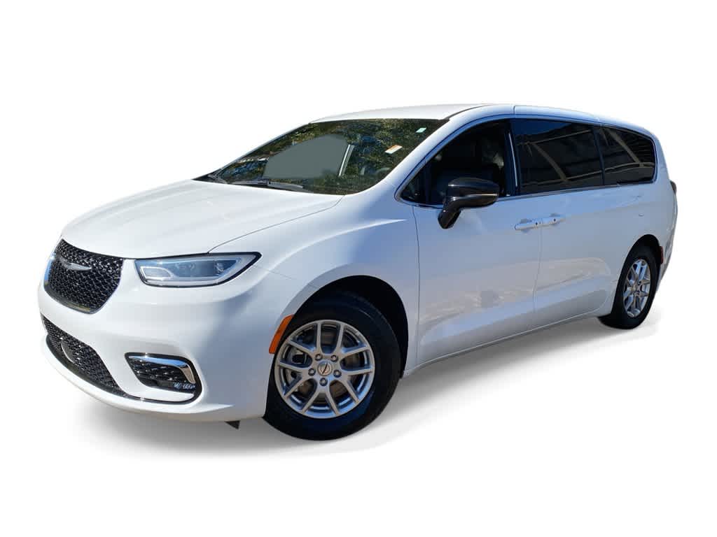 2025 Chrysler Pacifica