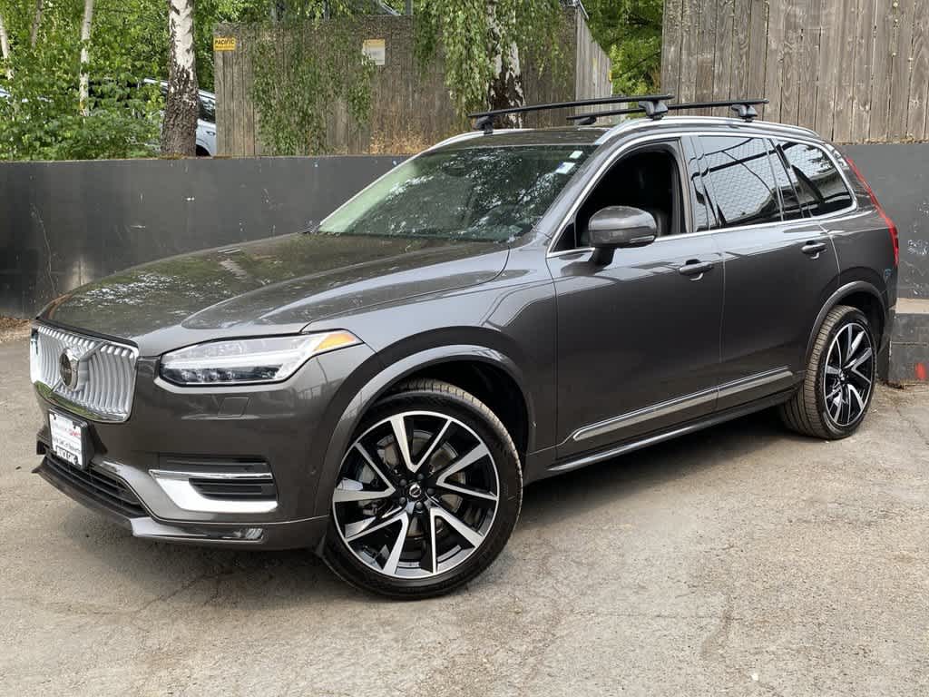  2023 Volvo XC90 B6 Plus Bright Theme 7-Passenger AWD   