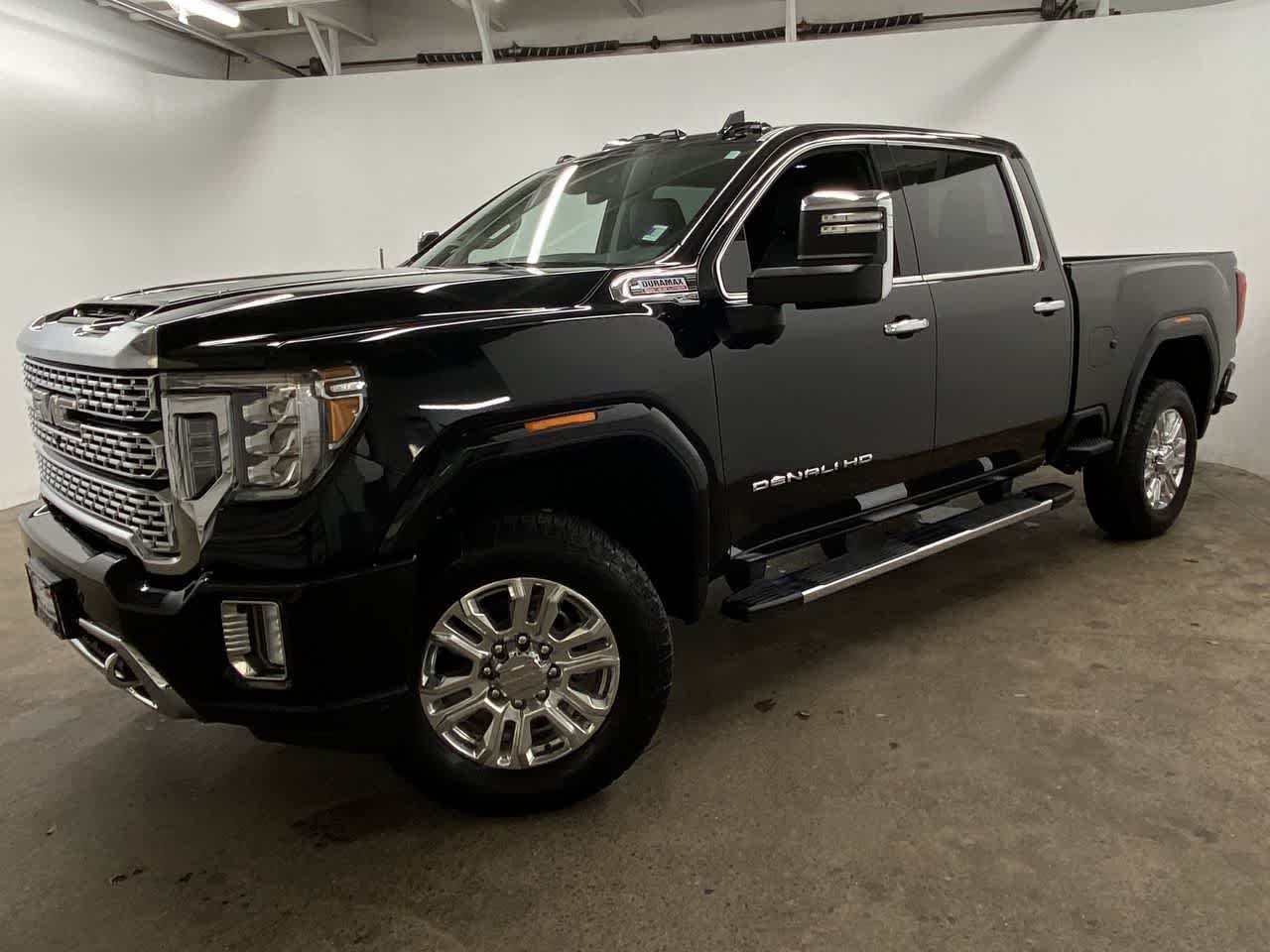 2023 GMC Sierra 3500HD Denali Crew Cab 4WD