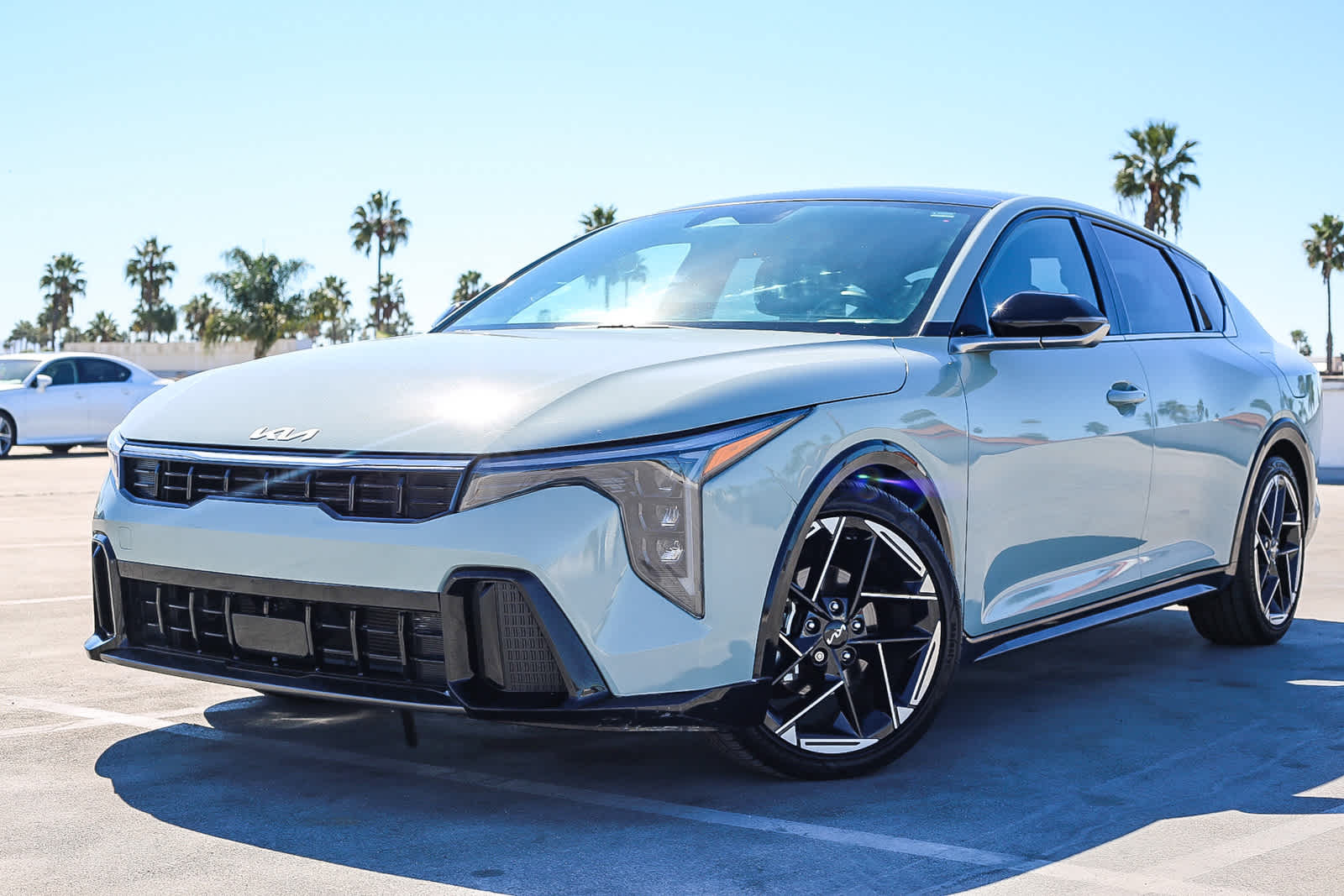 2025 Kia K4