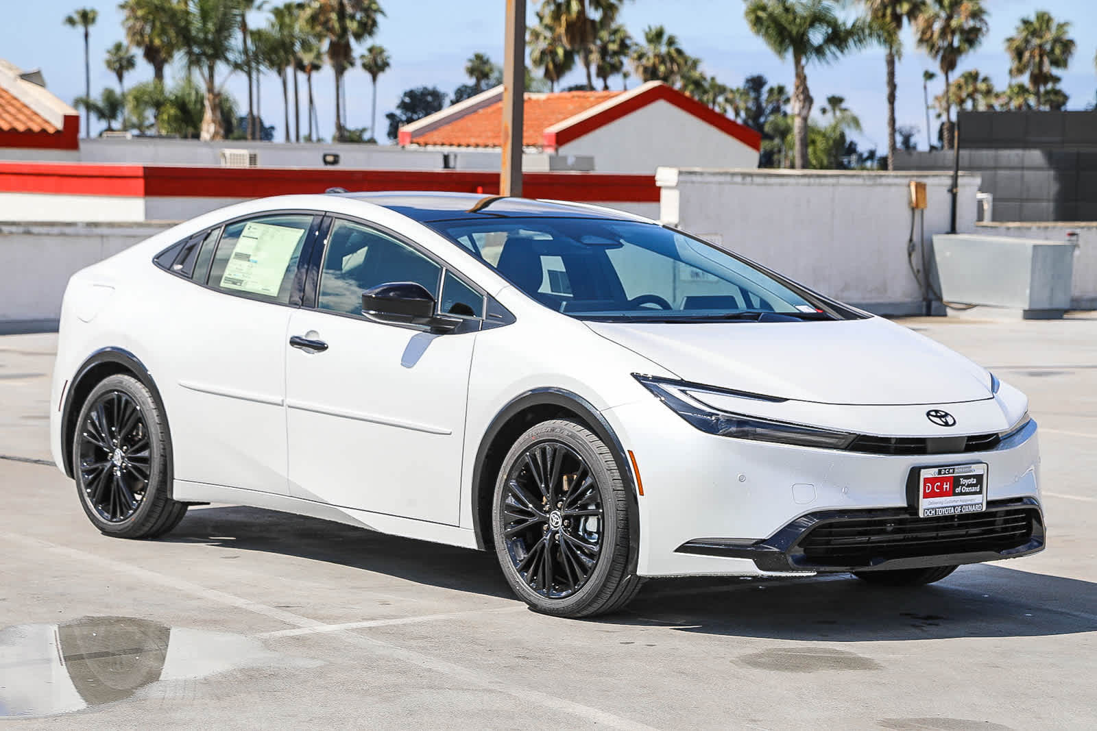 View vehicle photo 4