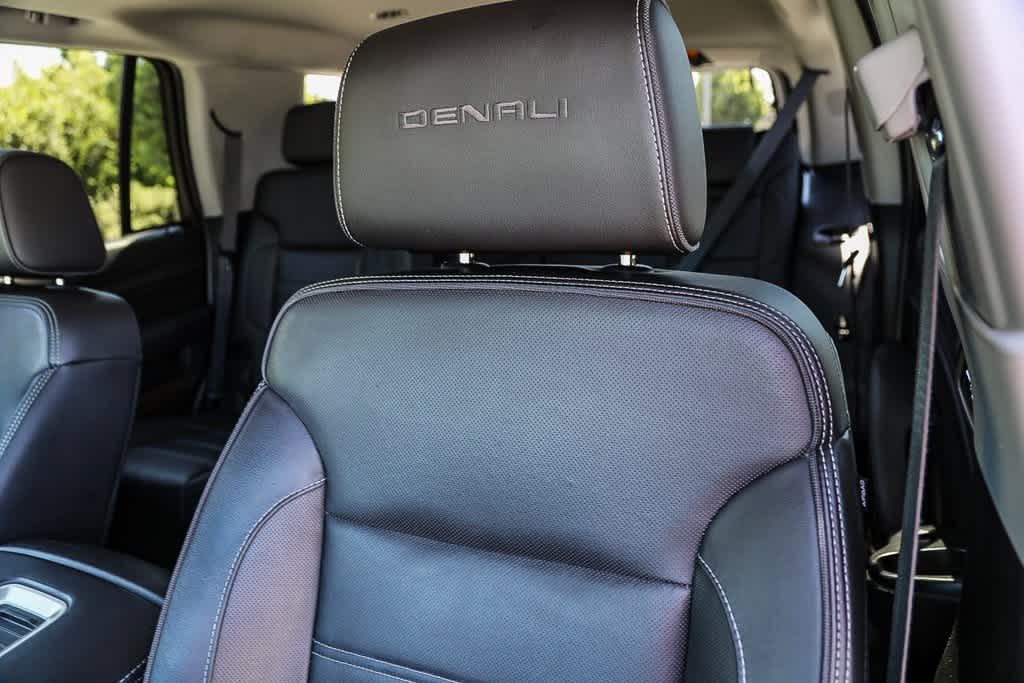 2019 GMC Yukon Denali 24