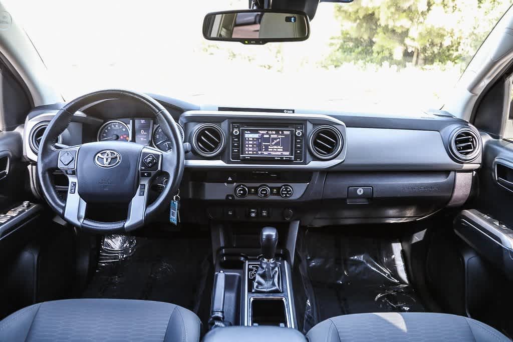 2018 Toyota Tacoma SR5 Double Cab 5 Bed V6 4x2 AT 11