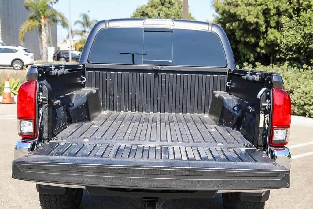 2018 Toyota Tacoma SR5 Double Cab 5 Bed V6 4x2 AT 25