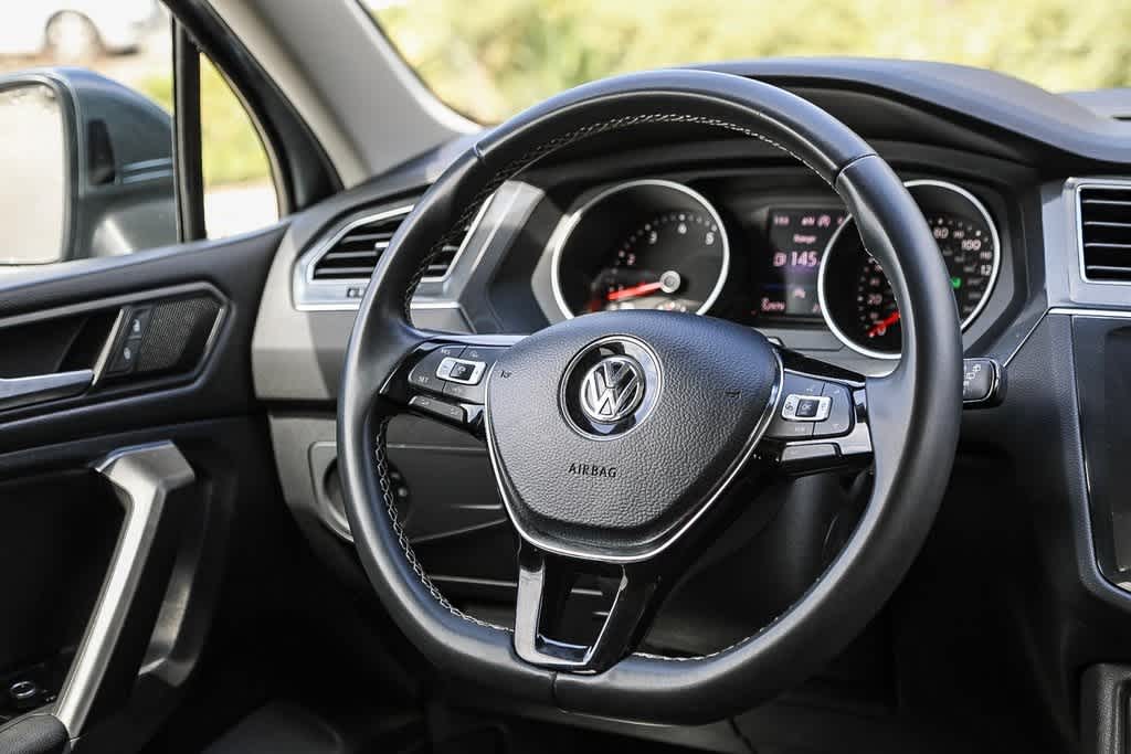 2021 Volkswagen Tiguan SE 14