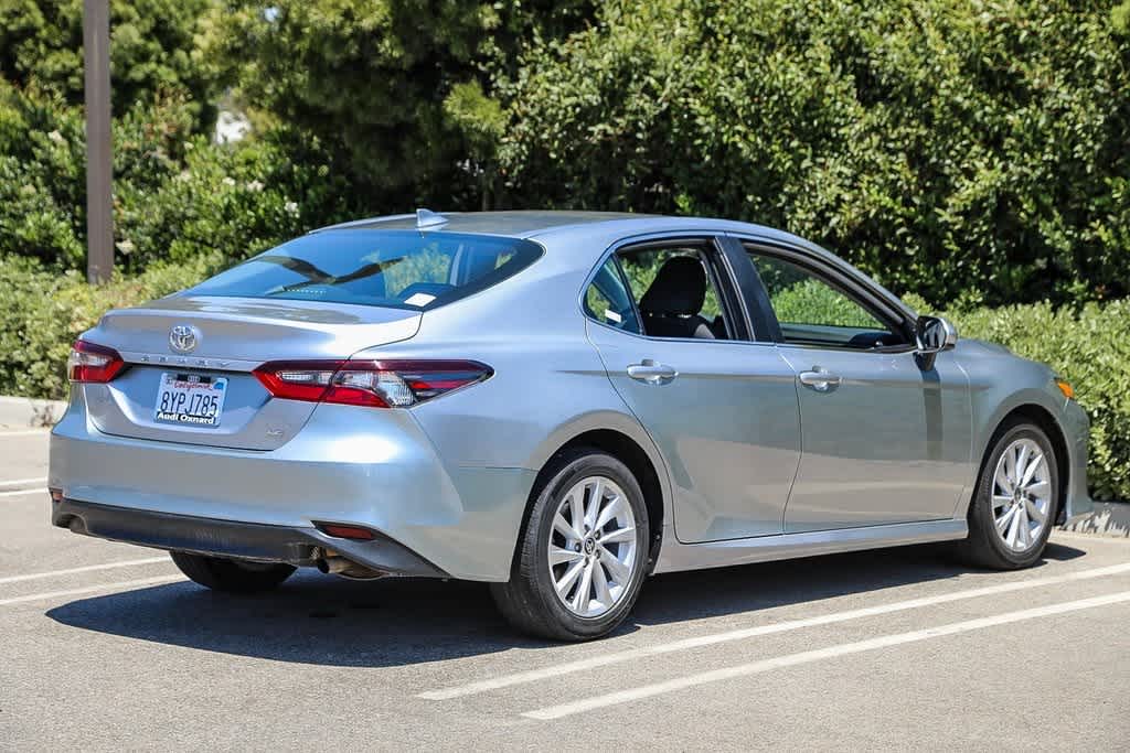 2022 Toyota Camry LE 4