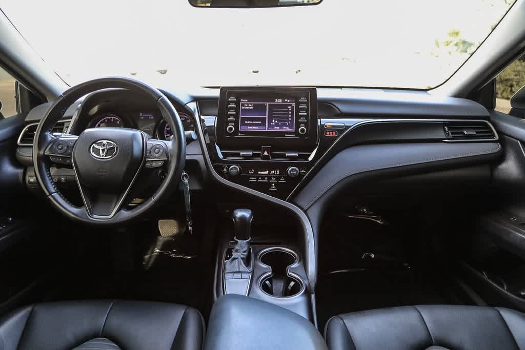 2022 Toyota Camry SE 11