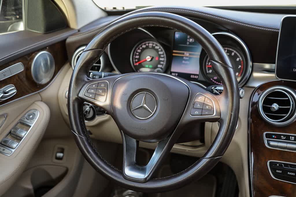 2015 Mercedes-Benz C-Class C 300 14