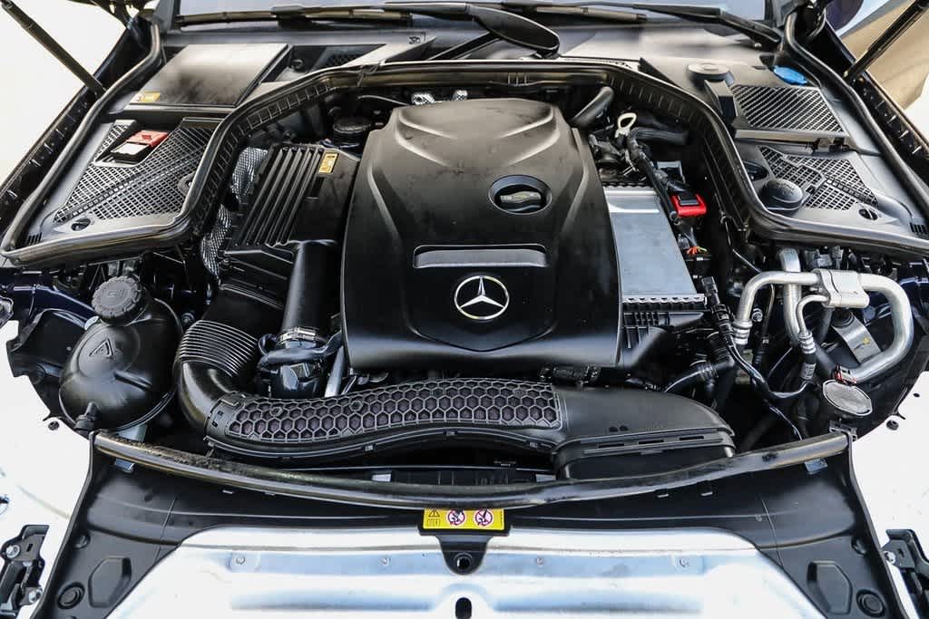 2015 Mercedes-Benz C-Class C 300 25