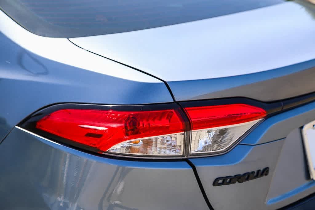 2021 Toyota Corolla LE 8