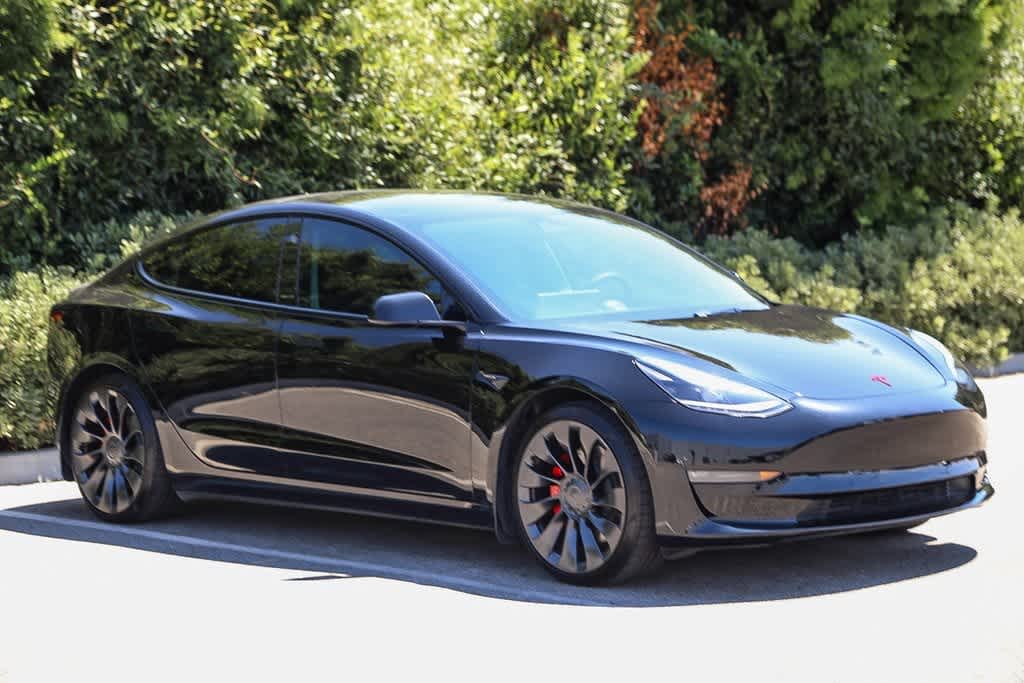 2022 Tesla Model 3 Performance 3