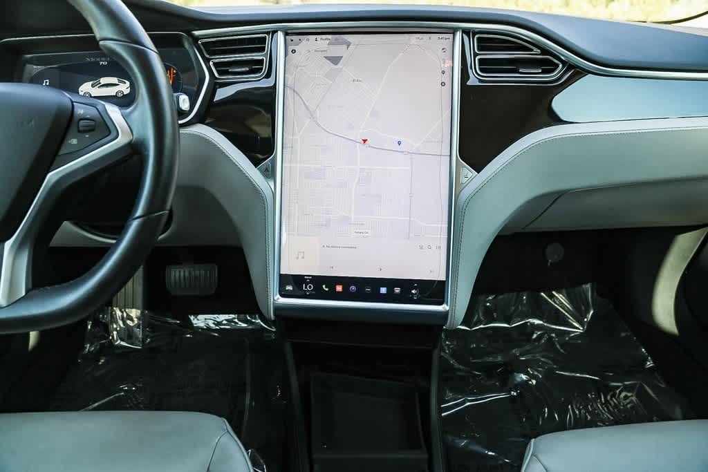 2016 Tesla Model S 70 12