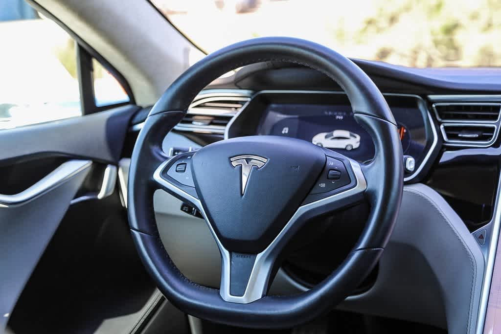 2016 Tesla Model S 70 14