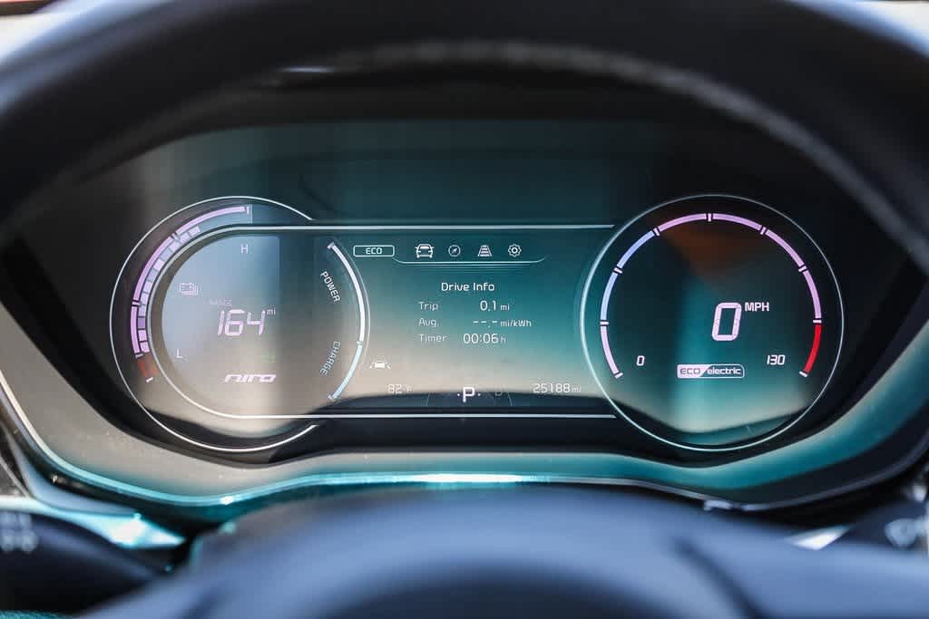 2022 Kia Niro EV EX 21