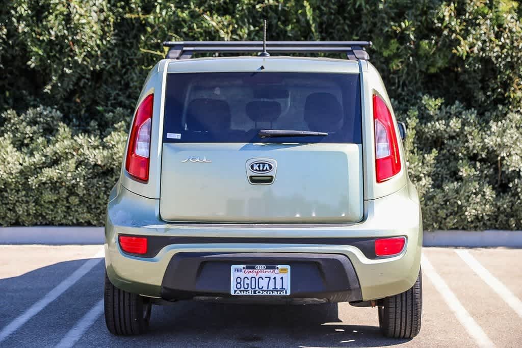 2012 Kia Soul + 5