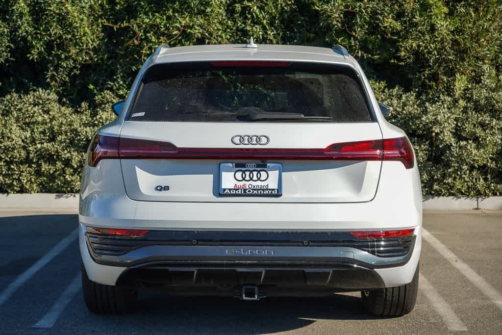 2024 Audi Q8 e-tron Premium Plus 5