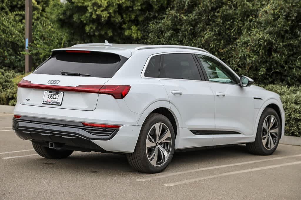 2024 Audi Q8 e-tron Premium Plus 4