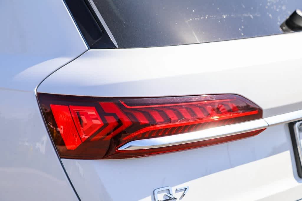 2023 Audi Q7 Premium 8