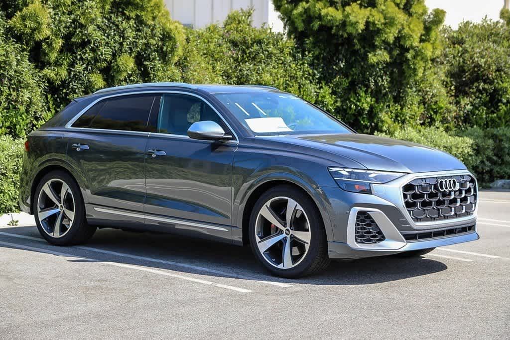 2024 Audi SQ8 Premium Plus 3