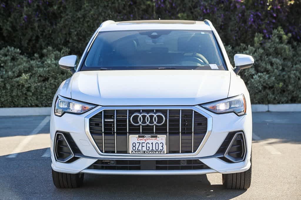 2022 Audi Q3 S line Premium 2