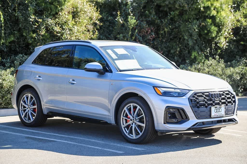 2024 Audi Q5 S line Premium Plus 3