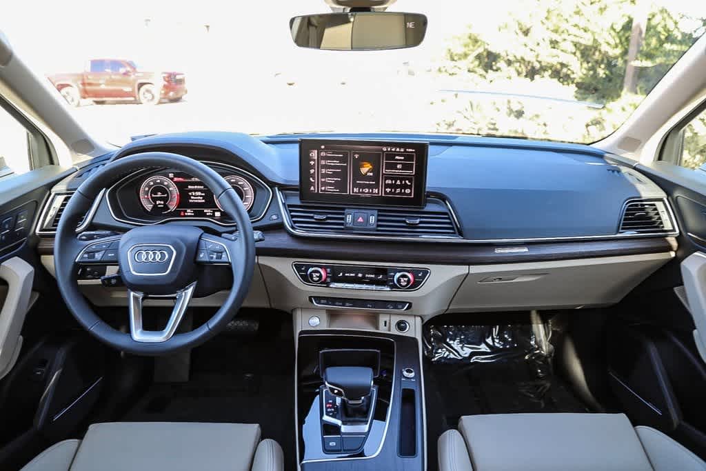 2025 Audi Q5 S line Premium Plus 11