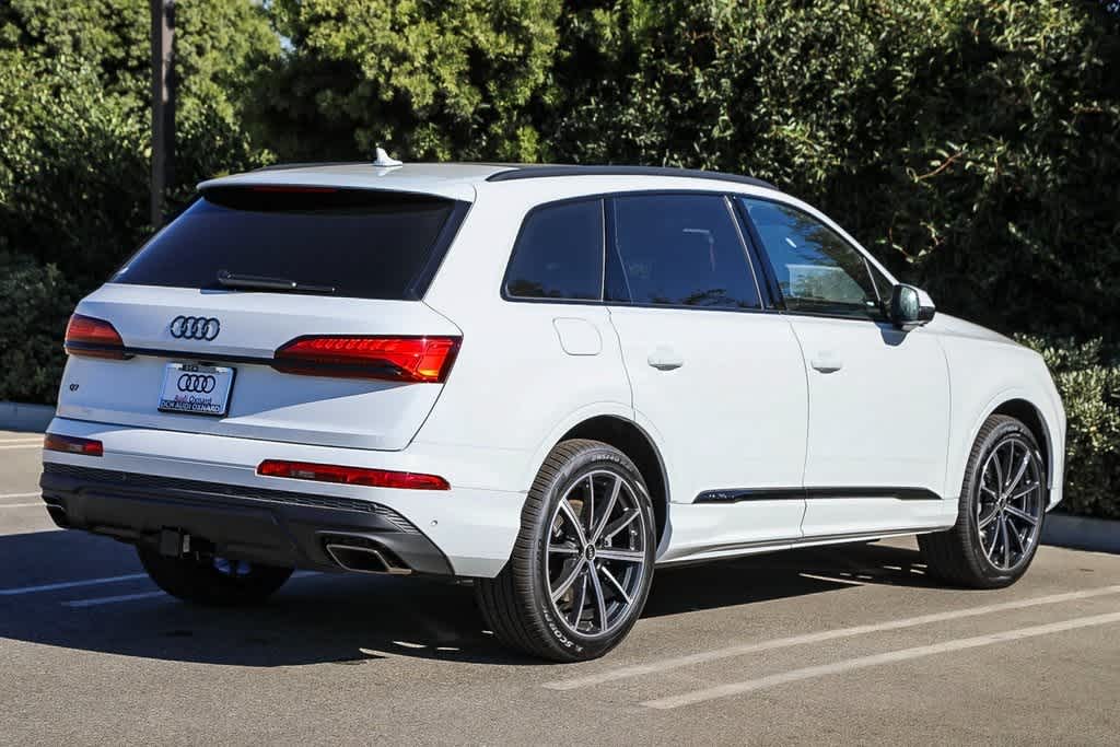 2025 Audi Q7 Premium Plus 4