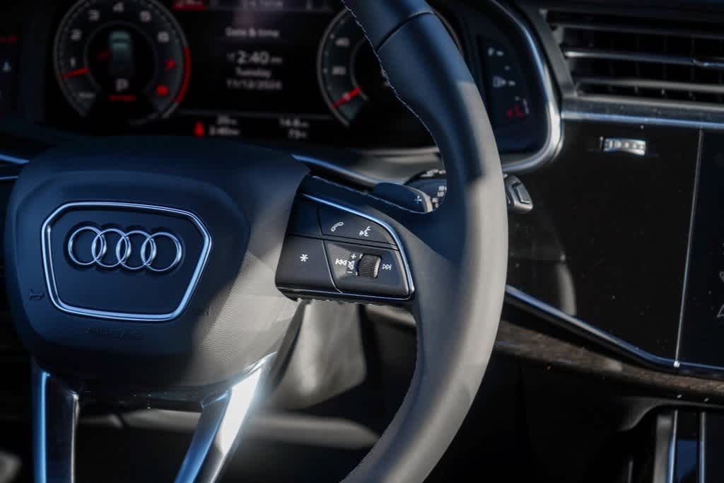 2025 Audi Q7 Premium Plus 17