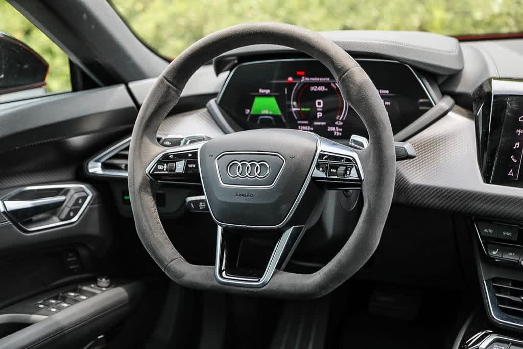 2023 Audi e-tron GT Premium Plus 14