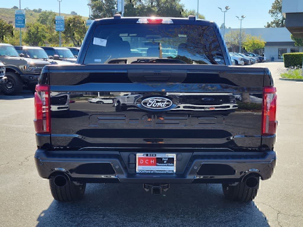 View vehicle photo 4
