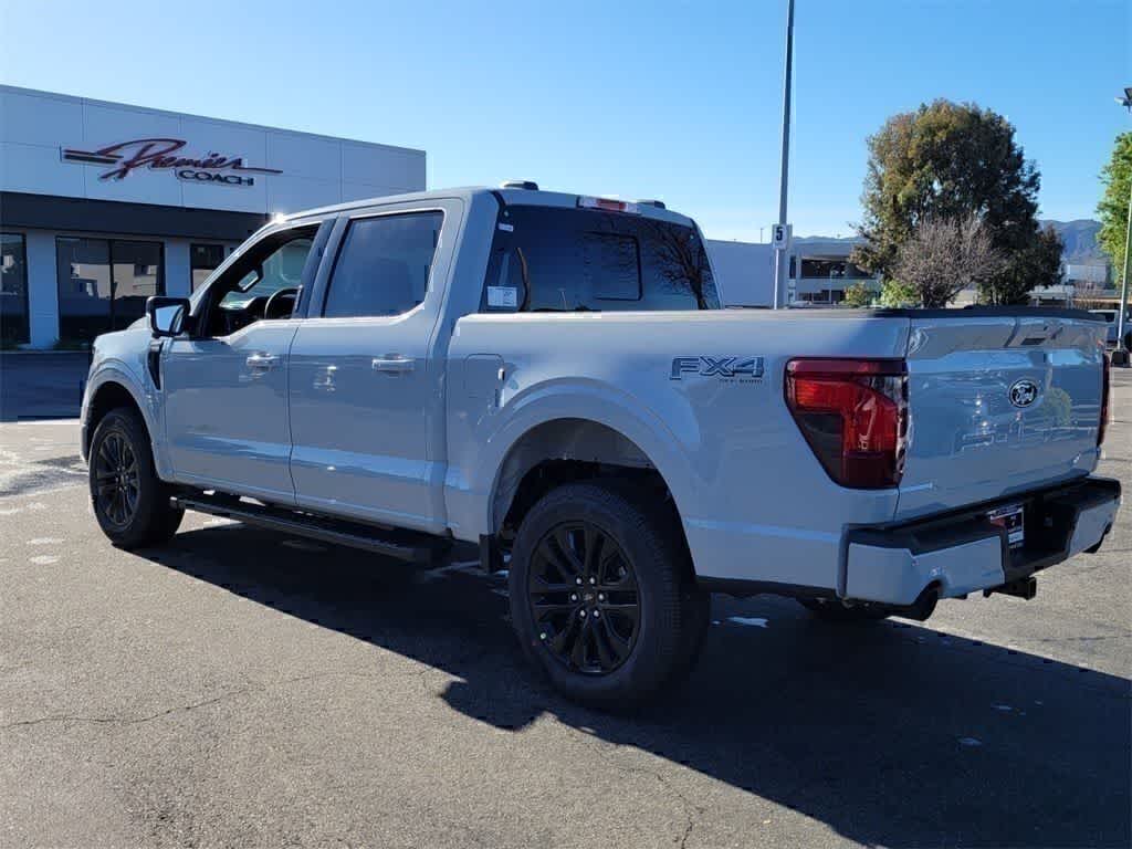 View vehicle photo 3