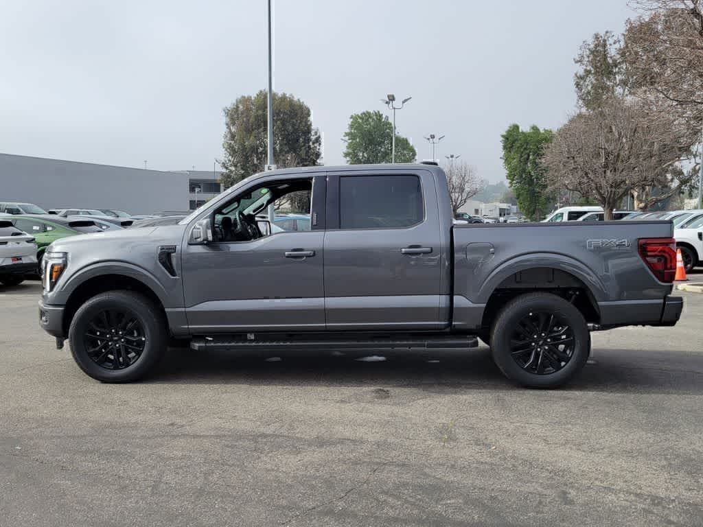 View vehicle photo 2