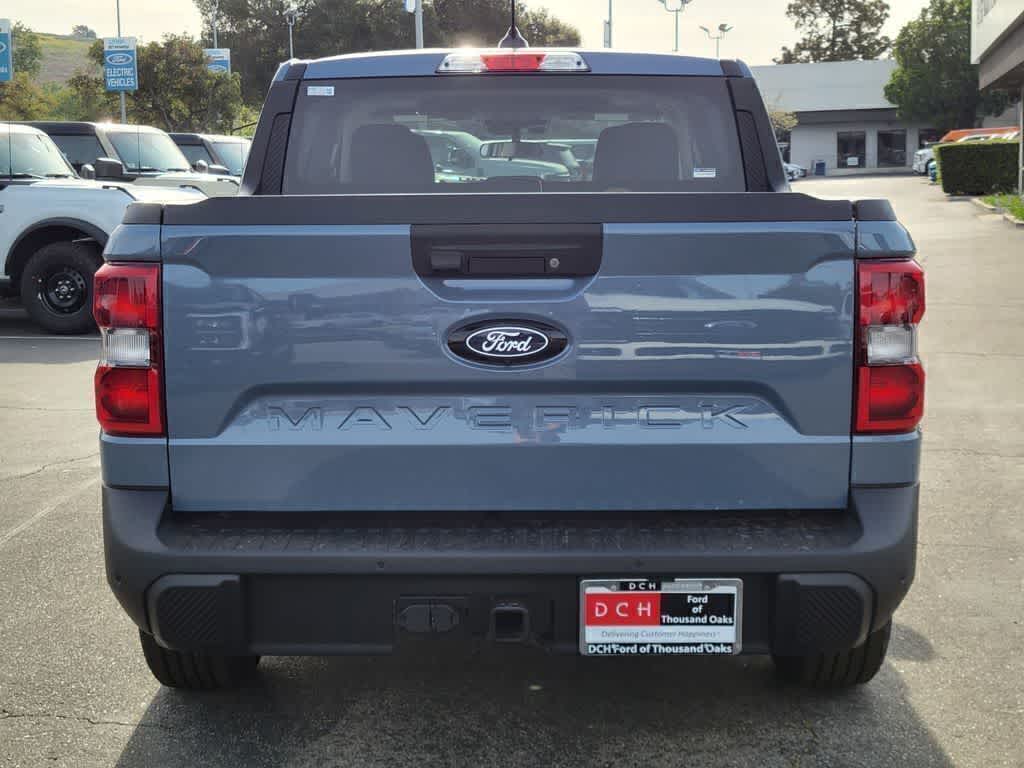 View vehicle photo 4