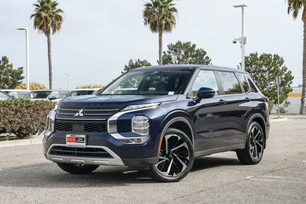 2023 Mitsubishi Outlander