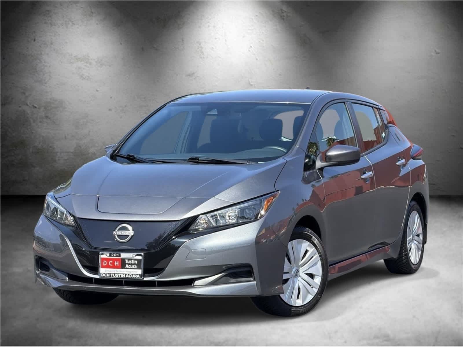 2025 Nissan LEAF
