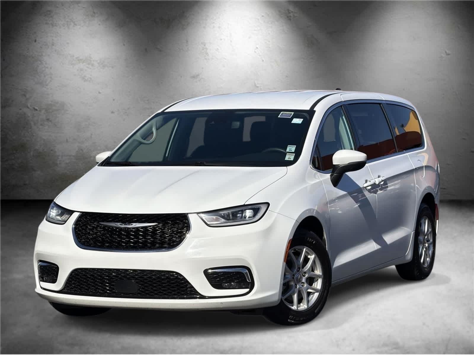 2023 Chrysler Pacifica