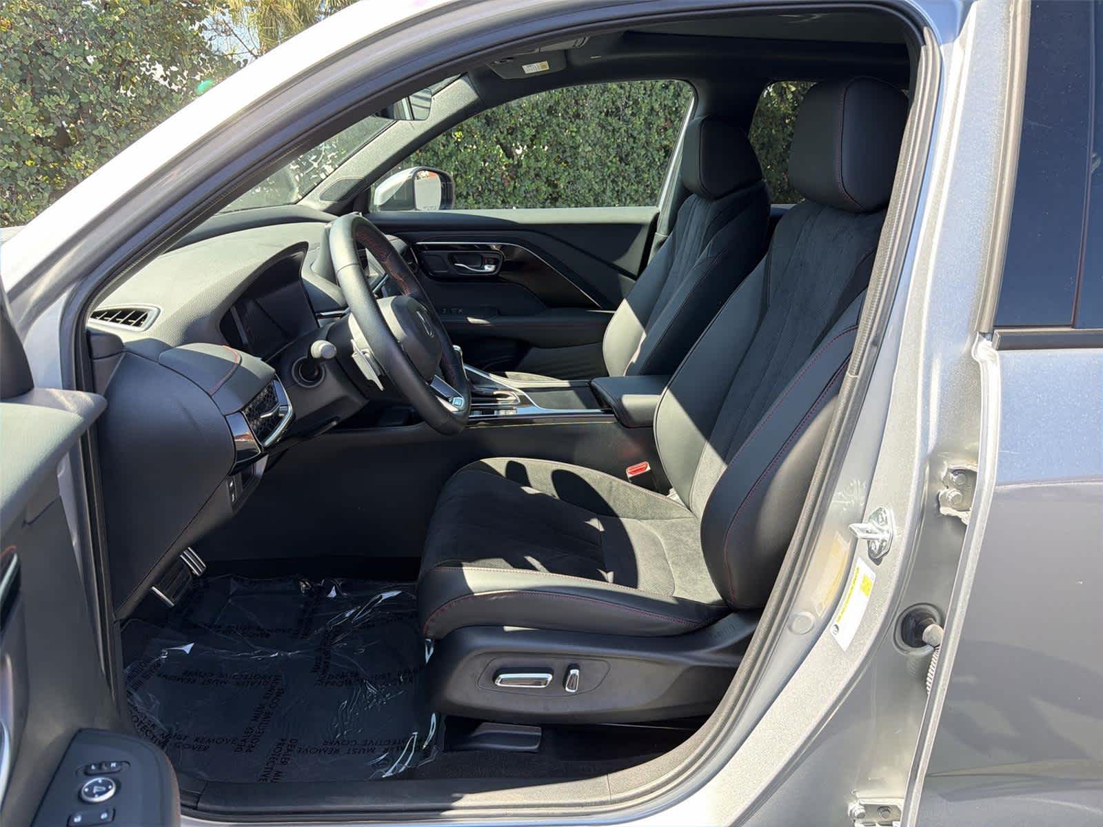 2025 Acura ADX A-Spec Package - Photo 12