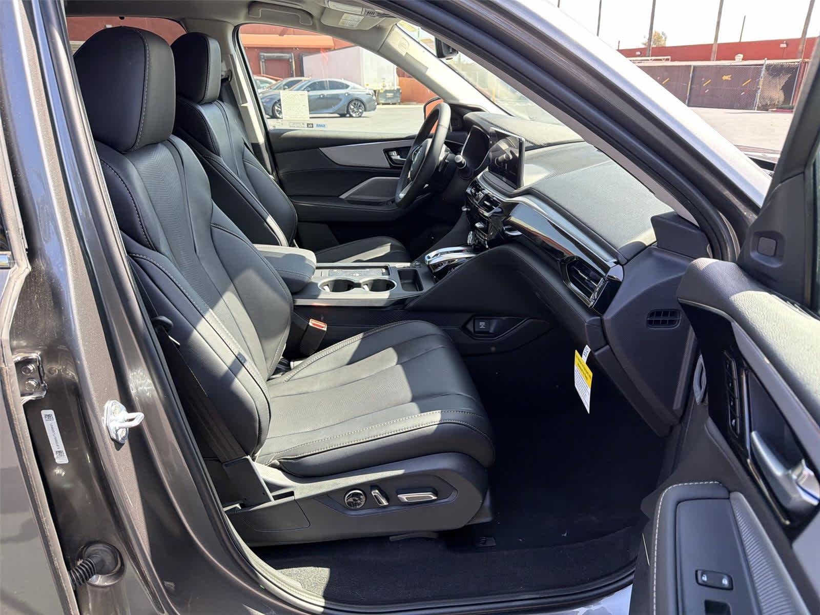 2026 Acura MDX Technology Package - Photo 15