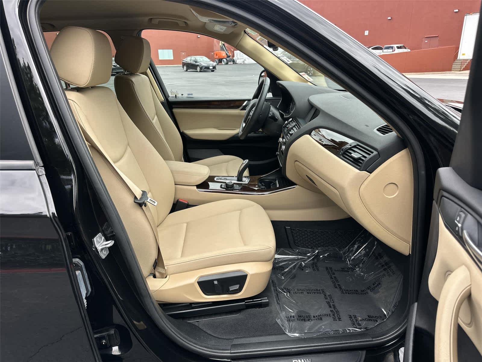 2017 BMW X3 xDrive28i - Photo 15