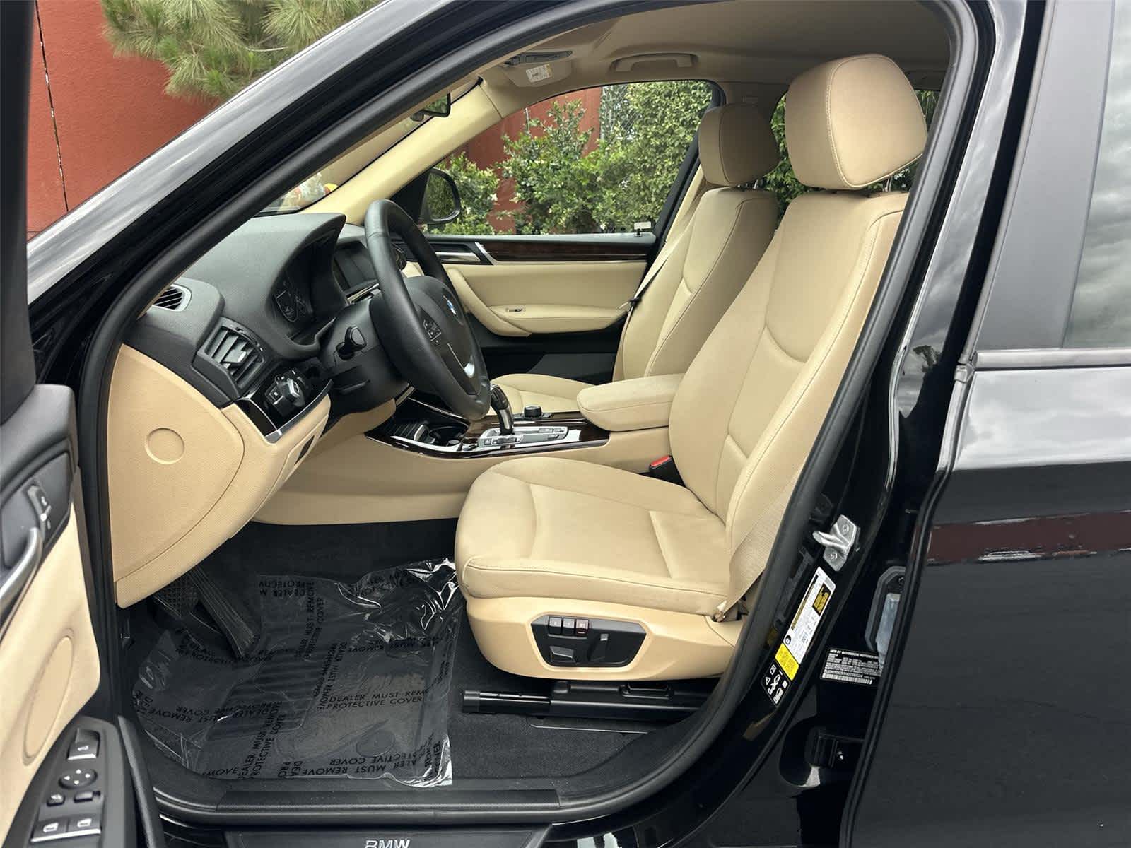 2017 BMW X3 xDrive28i - Photo 12