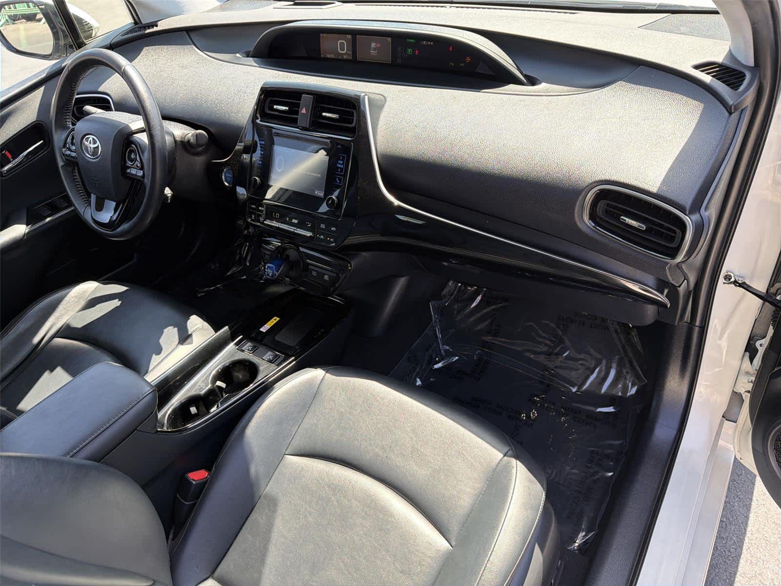 2019 Toyota Prius XLE - Photo 13