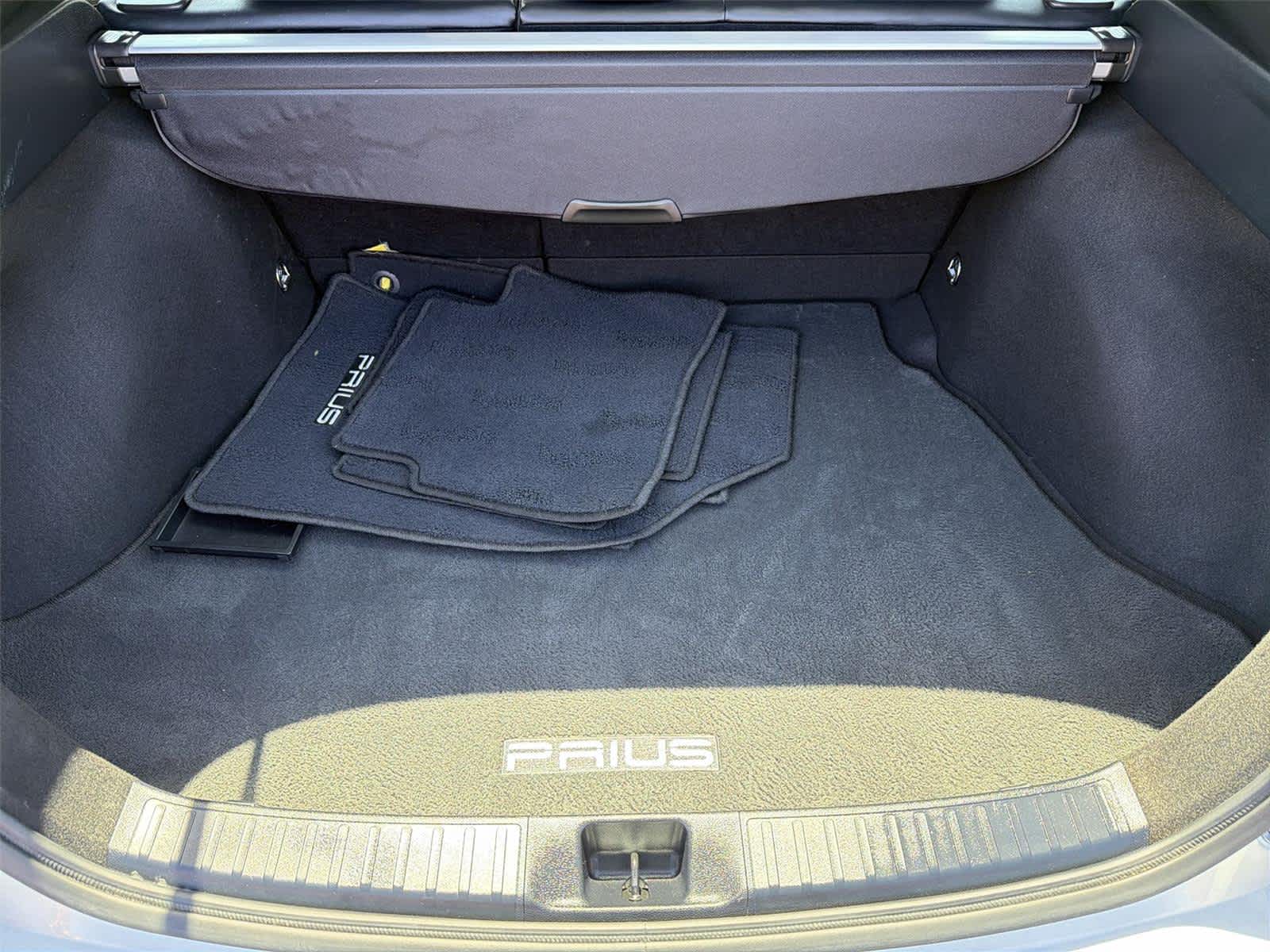 2019 Toyota Prius XLE - Photo 20