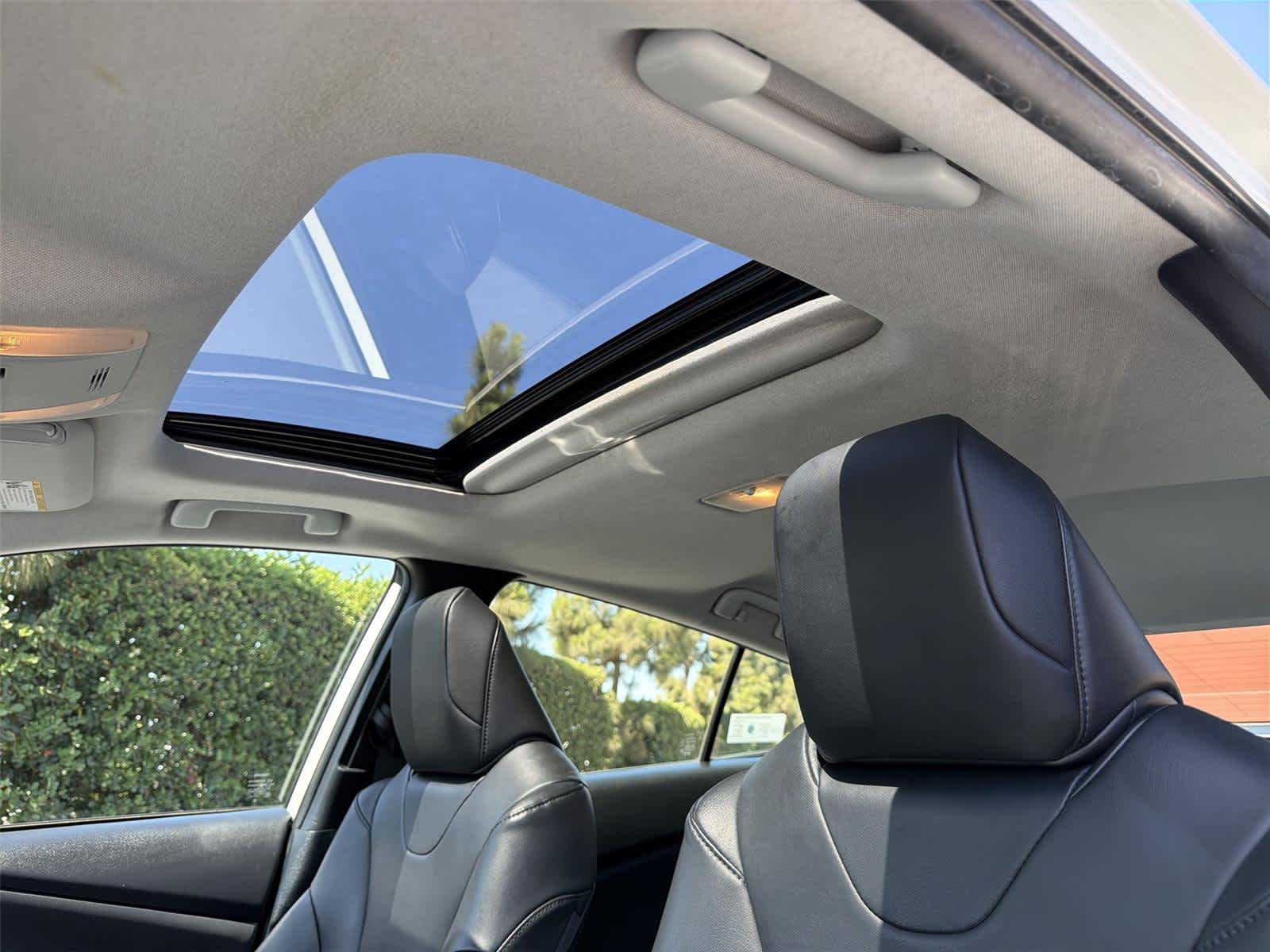 2019 Toyota Prius XLE - Photo 41