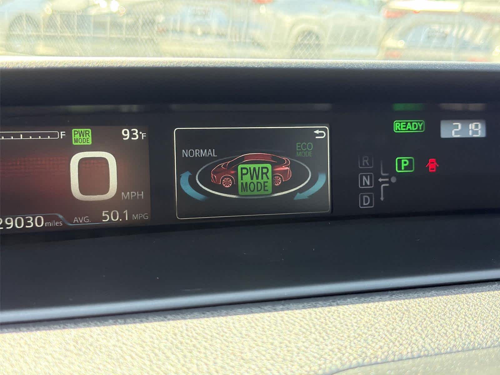 2019 Toyota Prius XLE - Photo 39