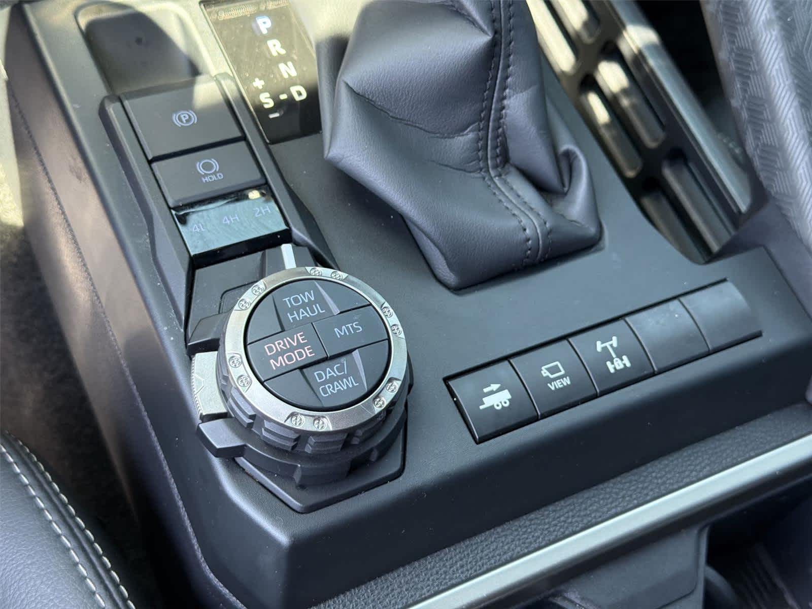 2025 Toyota 4Runner TRD Off-Road - Photo 36