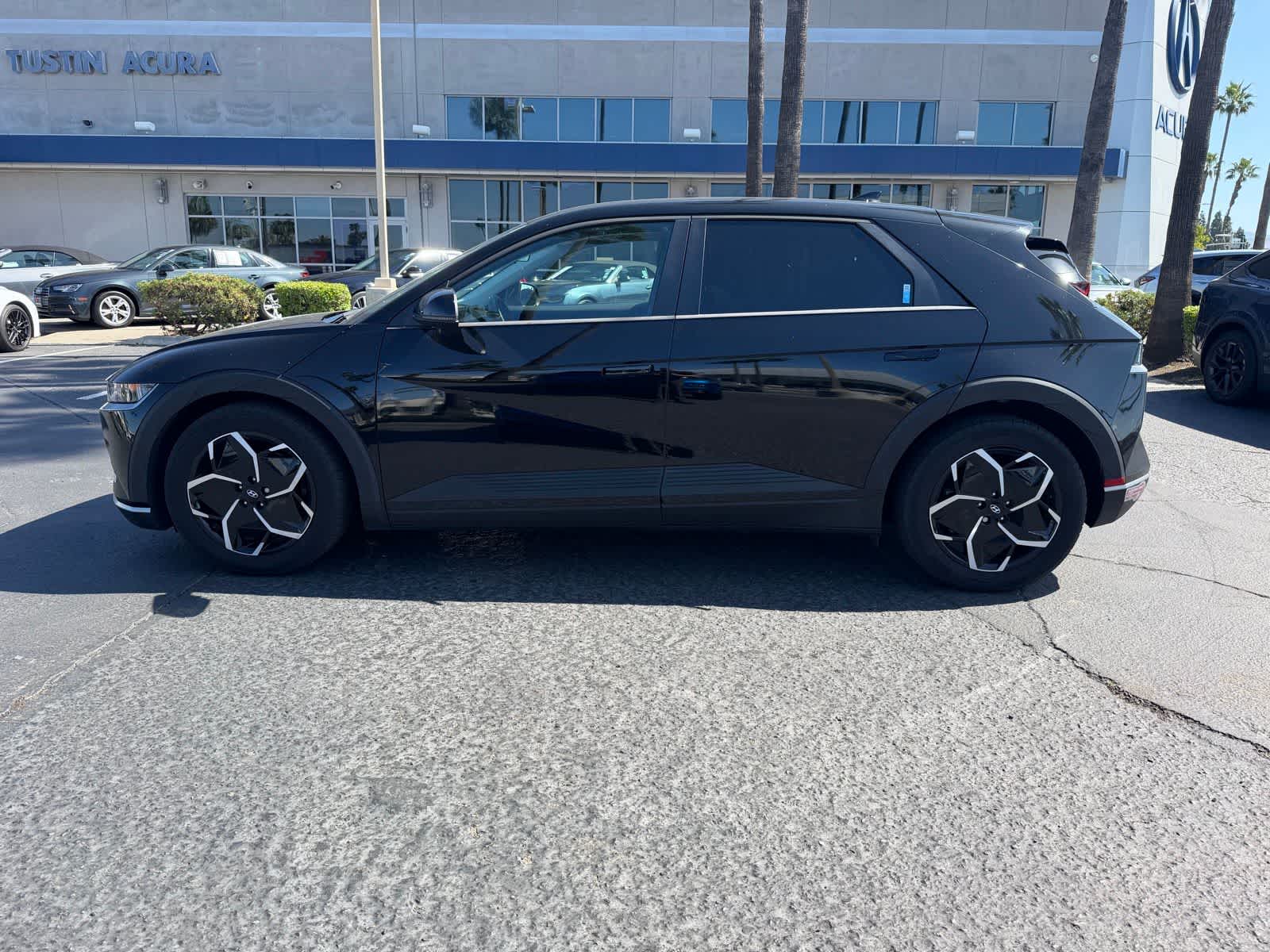 Used 2024 Hyundai IONIQ 5 SE with VIN KM8KM4DE7RU259533 for sale in Tustin, CA
