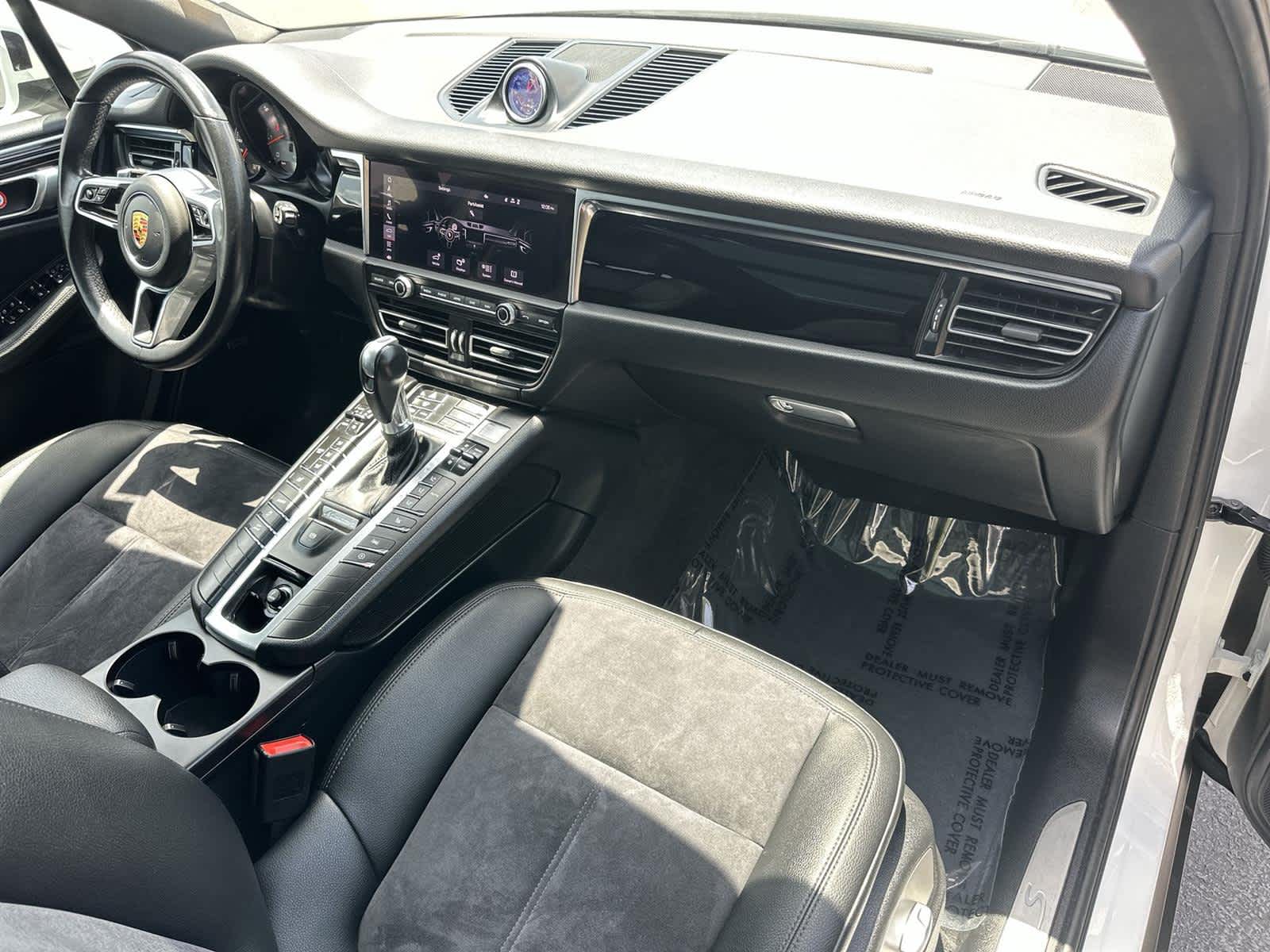 2021 Porsche Macan S photo 10